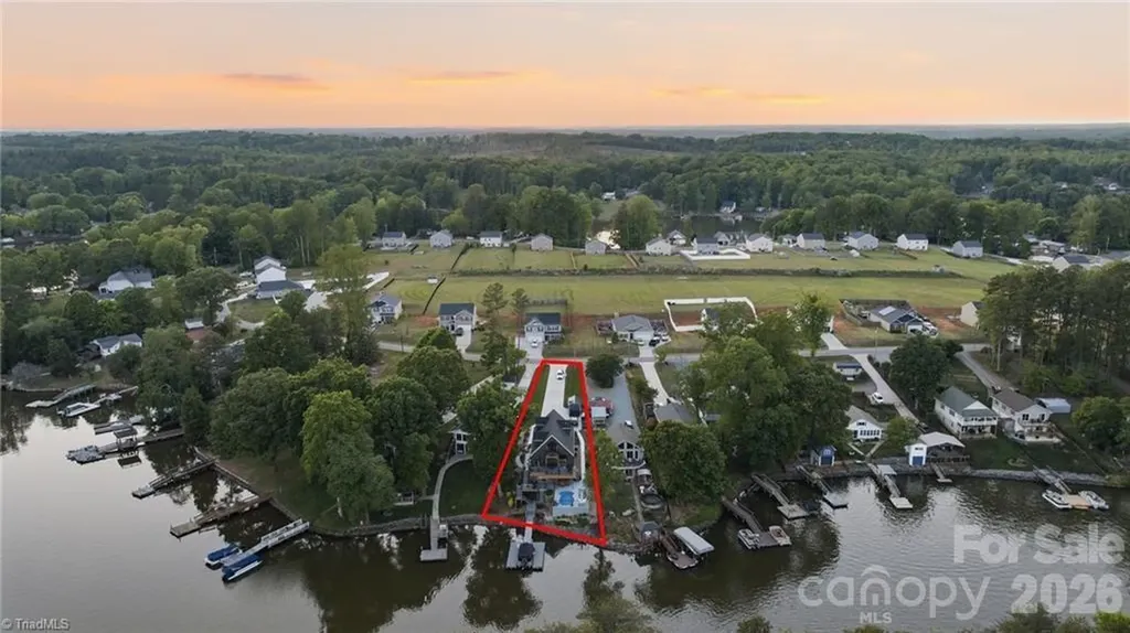 819 Hickory Point Drive Lexington NC 27292