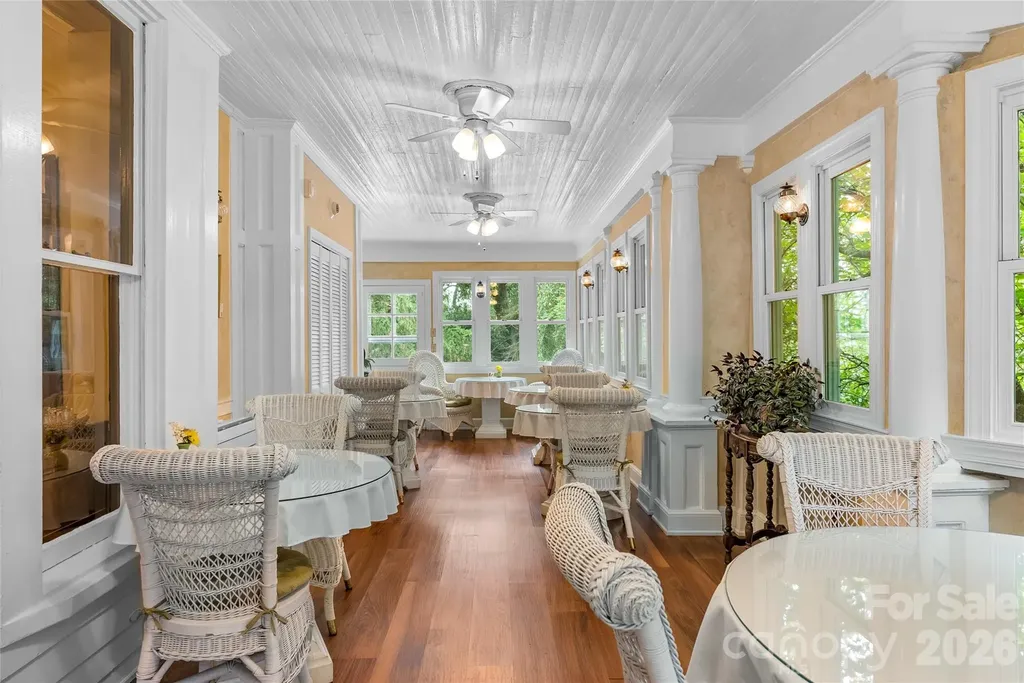 86 Edgemont Road Asheville NC 28801