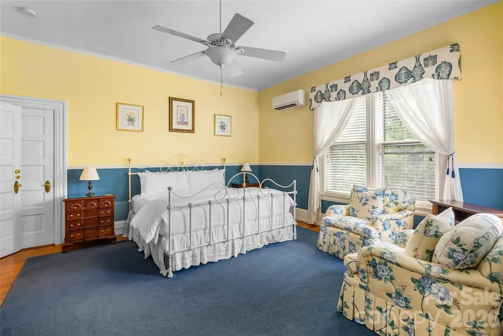 86 Edgemont Road Asheville NC 28801