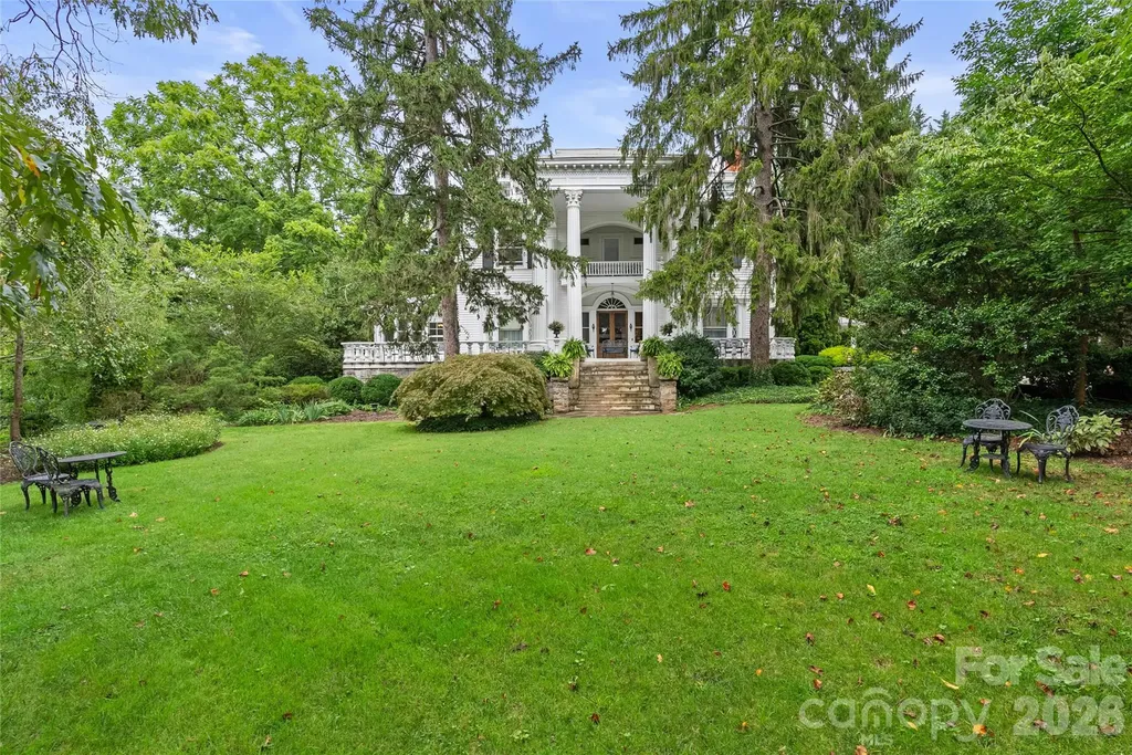 86 Edgemont Road Asheville NC 28801