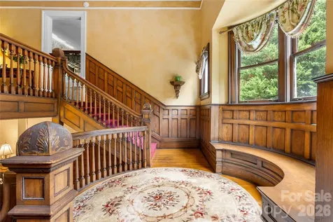 86 Edgemont Road Asheville NC 28801