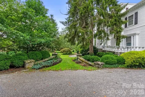 86 Edgemont Road Asheville NC 28801