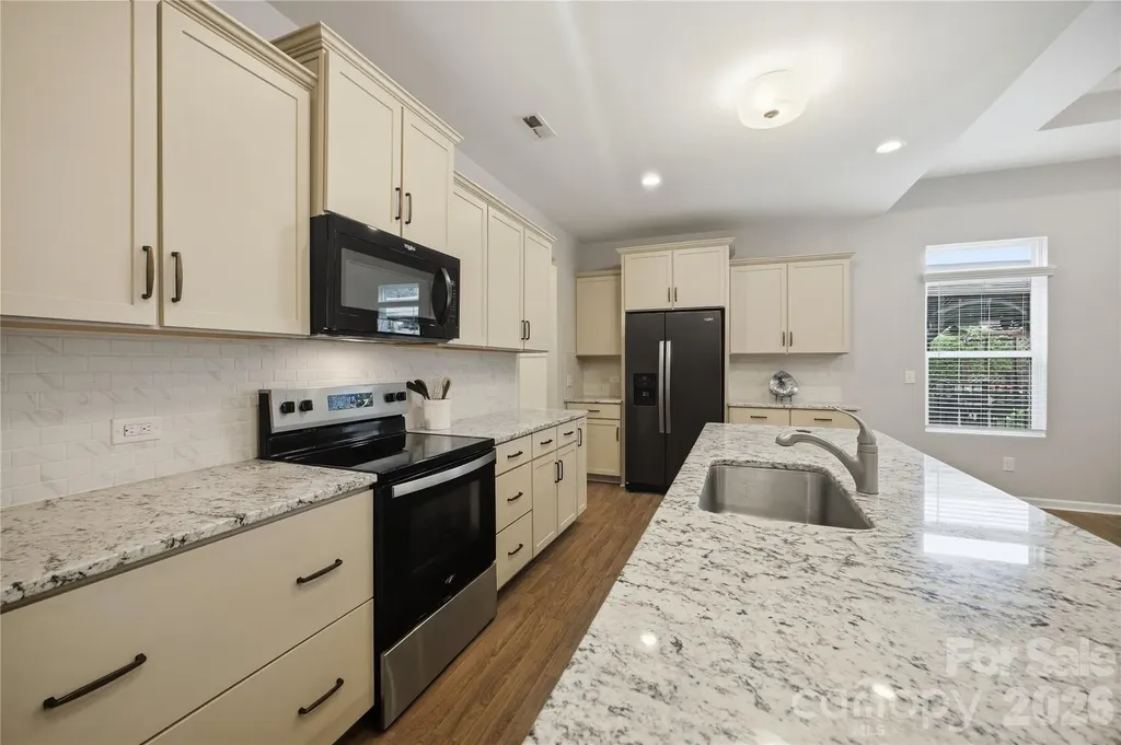 117 Canada Drive Statesville NC 28677