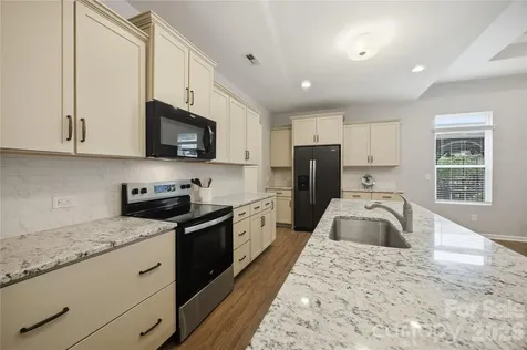 117 Canada Drive Statesville NC 28677