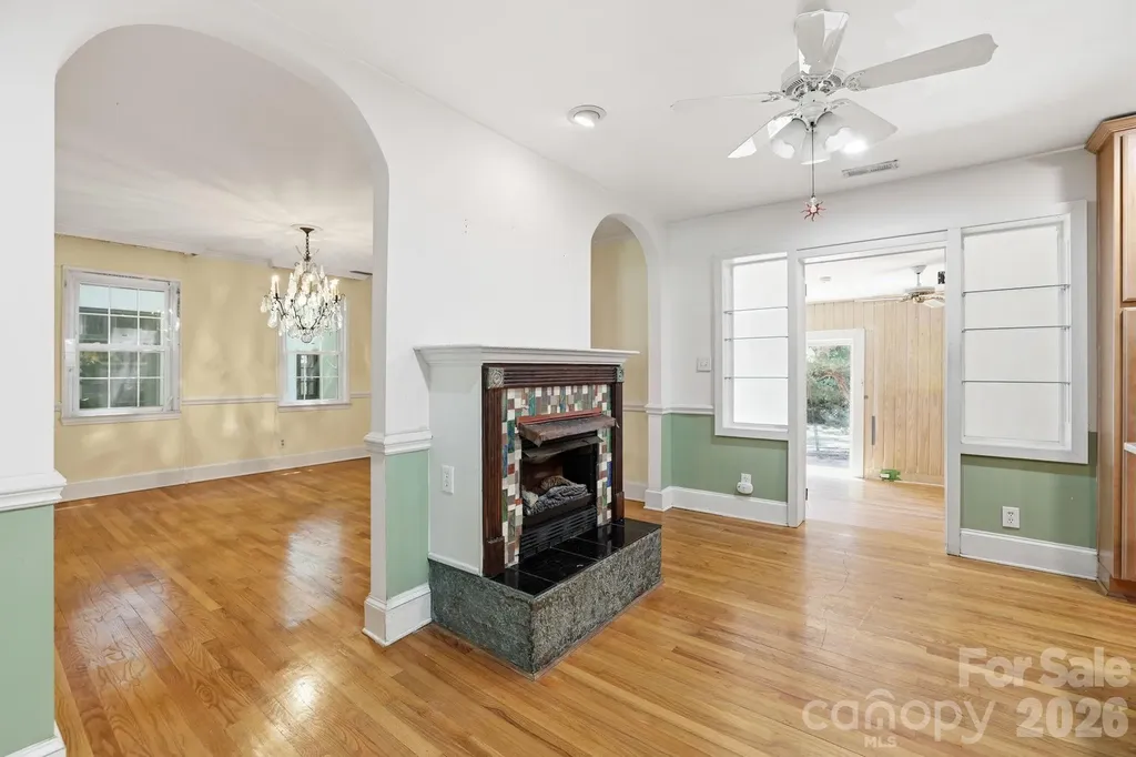 200 Altondale Avenue Charlotte NC 28207