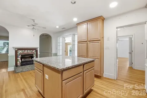 200 Altondale Avenue Charlotte NC 28207