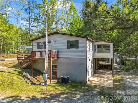 203 Rogat Road Hendersonville NC 28792