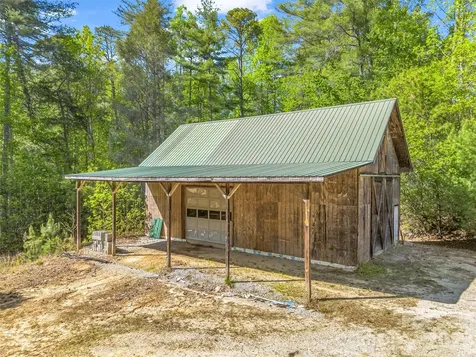 203 Rogat Road Hendersonville NC 28792