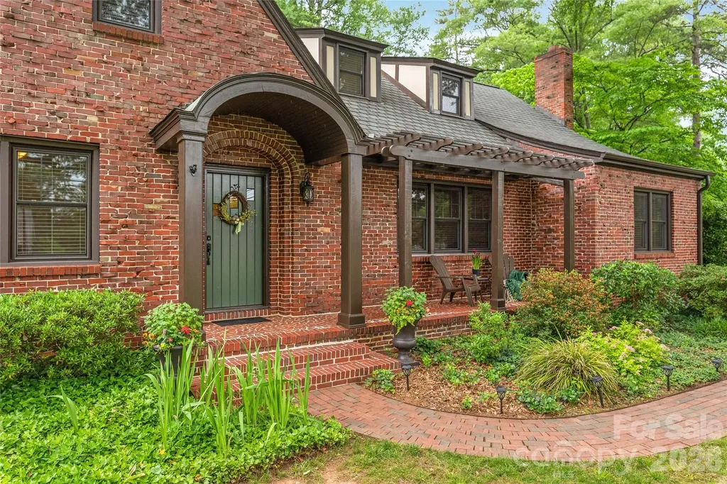 600 S Central Avenue Belmont NC 28012