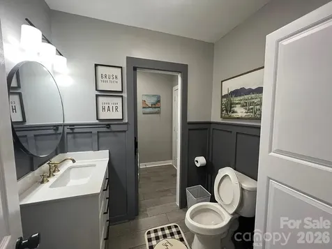 2437 Remount Road Charlotte NC 28208