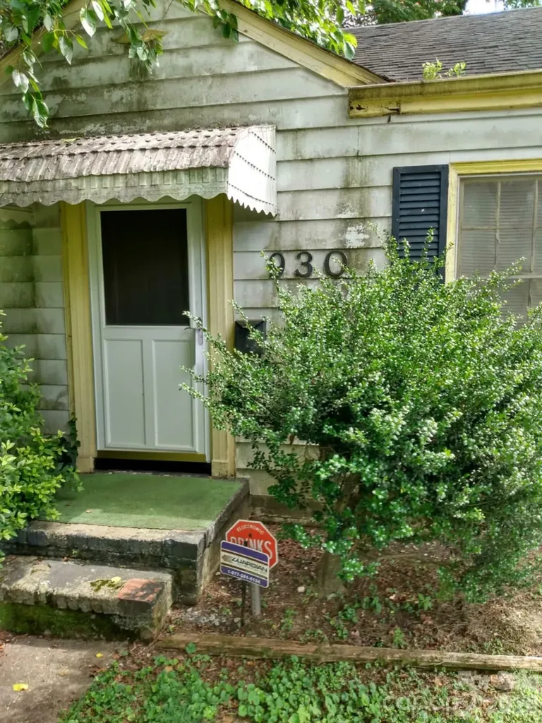 930 Everett Place Charlotte NC 28205