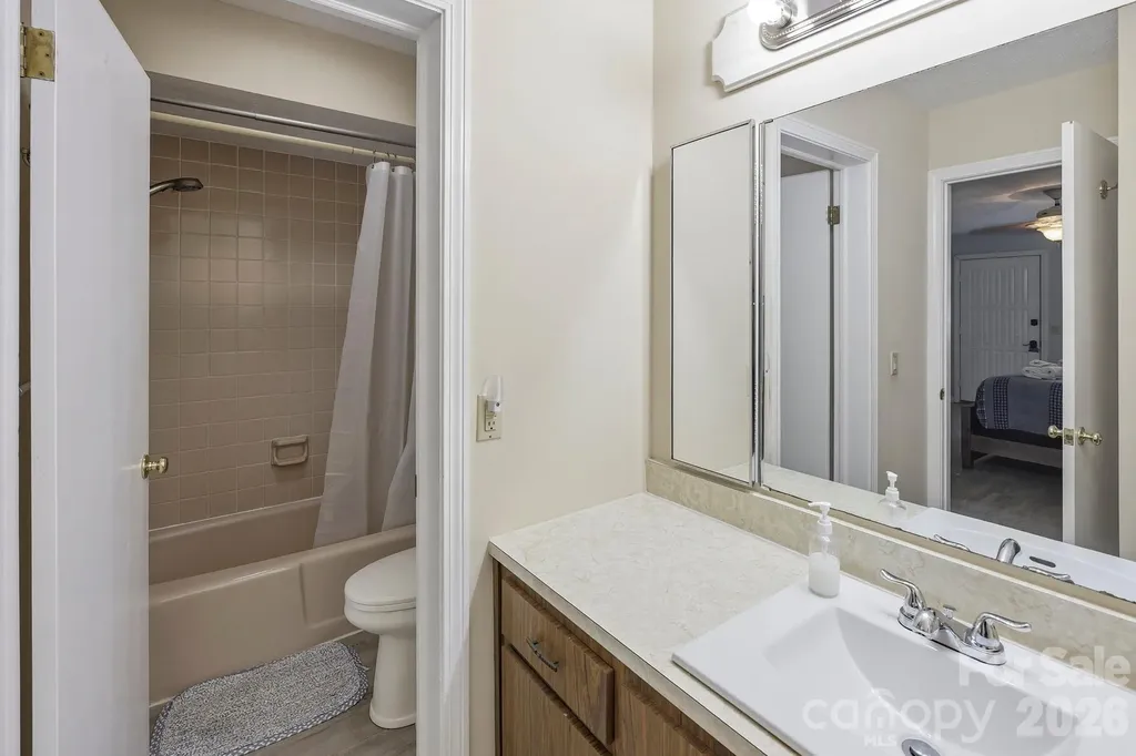 126 Hillside Court Lake Lure NC 28746