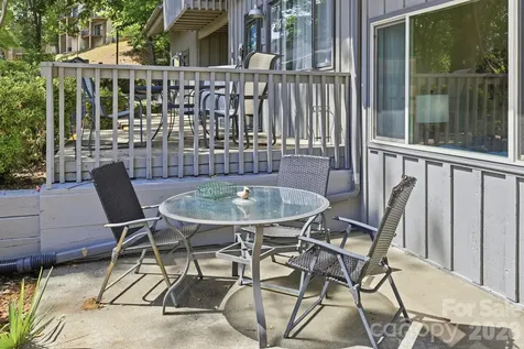 126 Hillside Court Lake Lure NC 28746