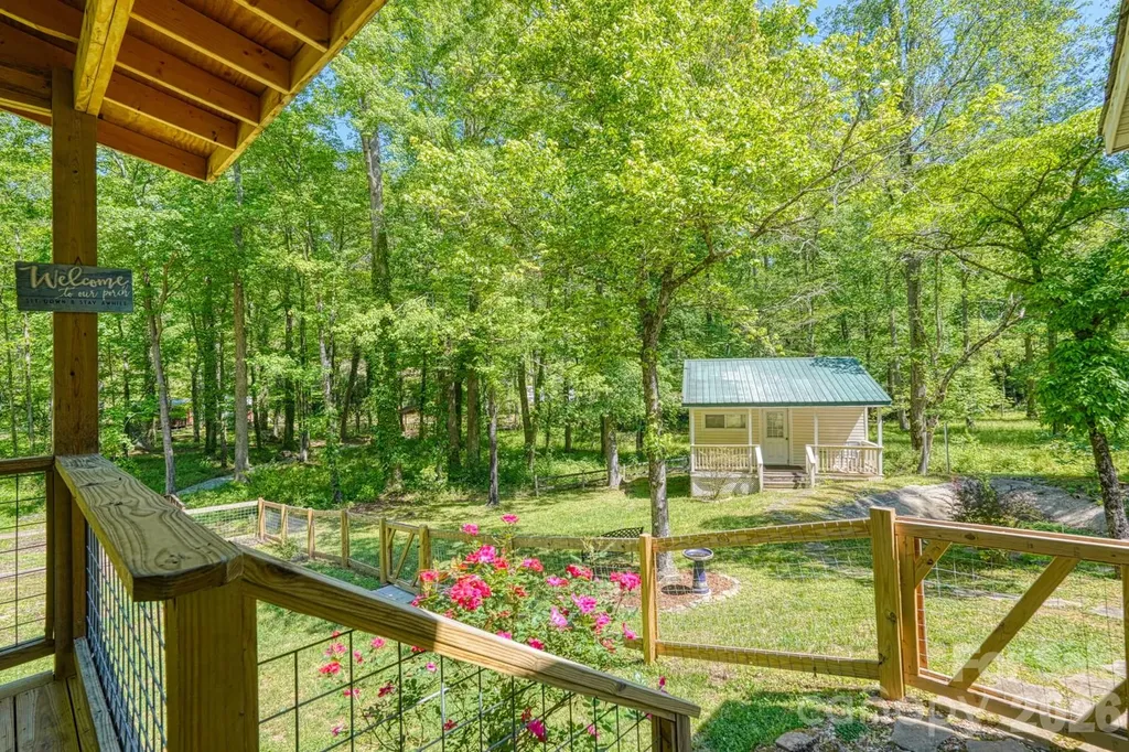 123 Little Rock Way Mill Spring NC 28756
