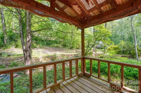 123 Little Rock Way Mill Spring NC 28756