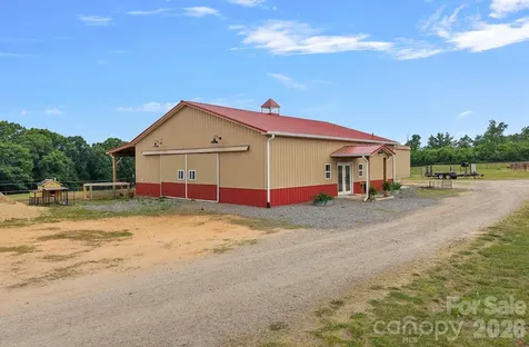 2151 Brown Chapel Road Catawba NC 28609