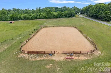 2151 Brown Chapel Road Catawba NC 28609