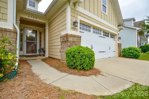 6720 Eastfield Park Drive Charlotte NC 28269