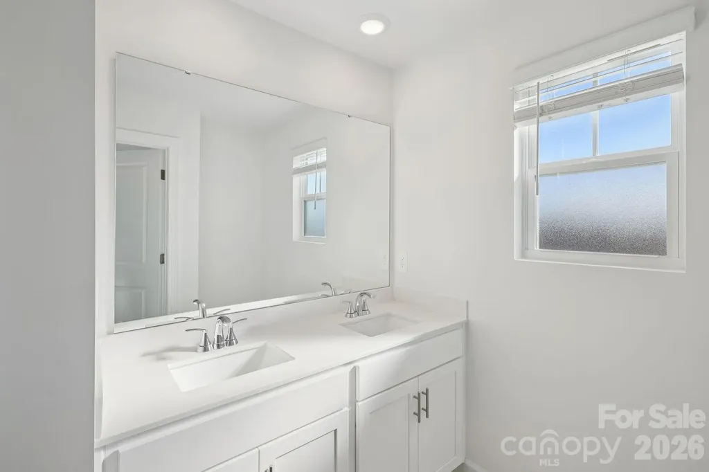 2088 Sunflower Circle Newton NC 28658