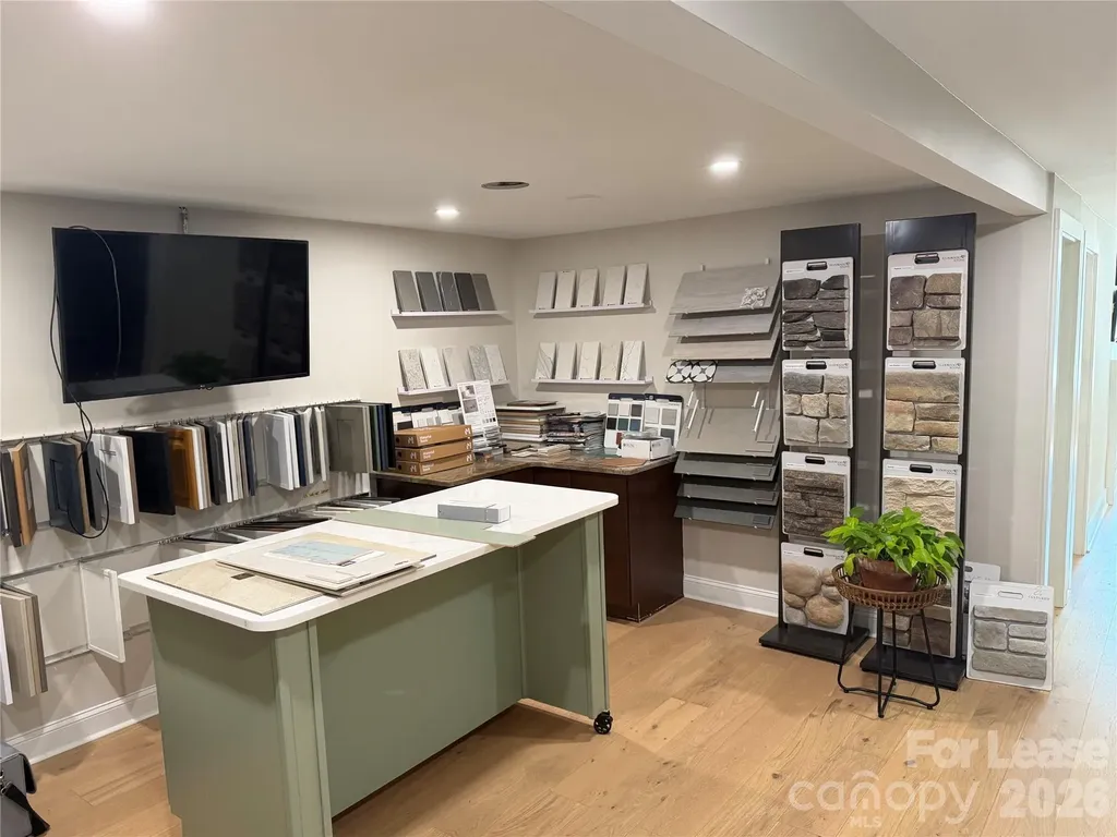 573 Merrimon Avenue Asheville NC 28804