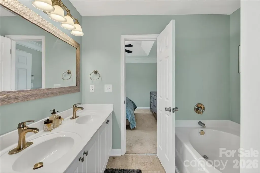 8007 Rolling Meadows Lane Huntersville NC 28078