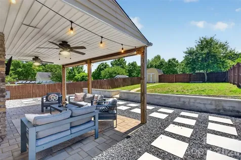 8007 Rolling Meadows Lane Huntersville NC 28078