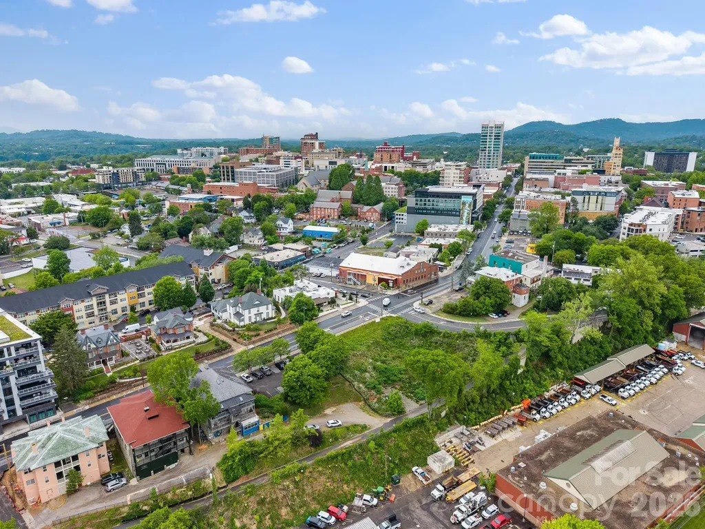 134 Biltmore Avenue Asheville NC 28801