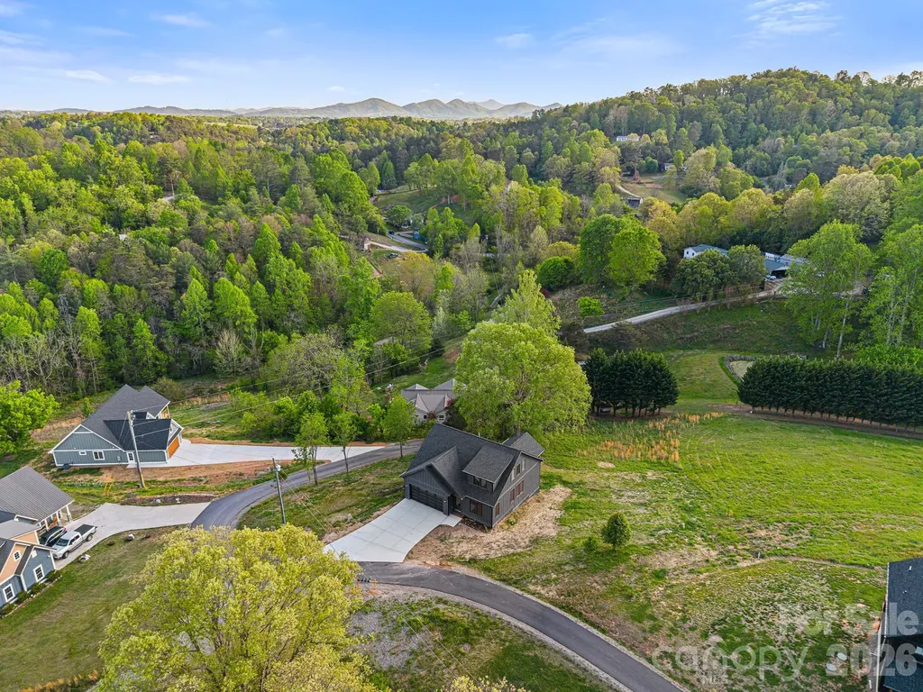 40 Firefly Ridge Trail Alexander NC 28701