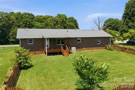144 Wooten Farm Road Statesville NC 28625