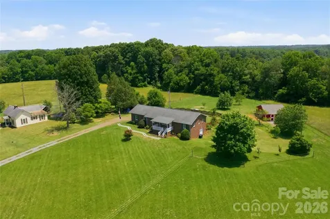 144 Wooten Farm Road Statesville NC 28625