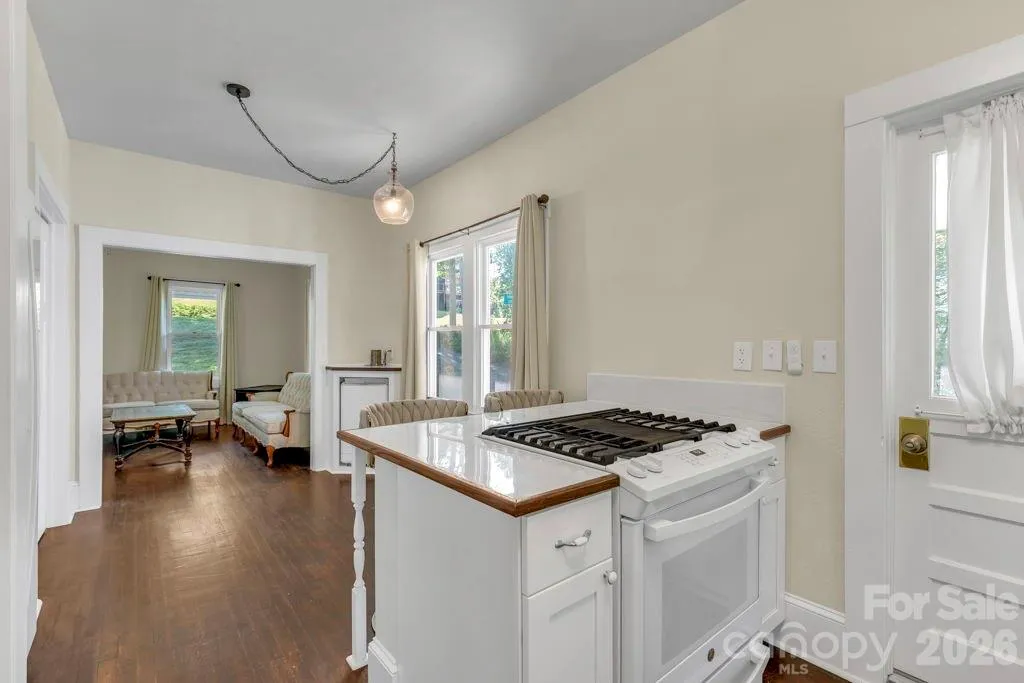 1415 Roan Road Spruce Pine NC 28777