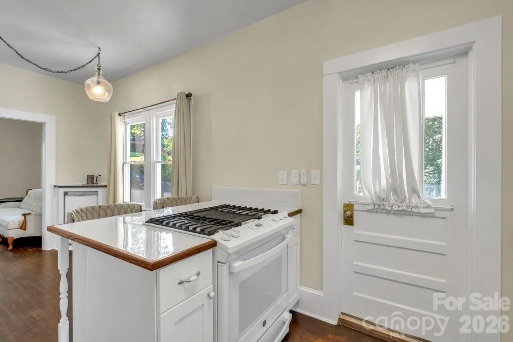 1415 Roan Road Spruce Pine NC 28777