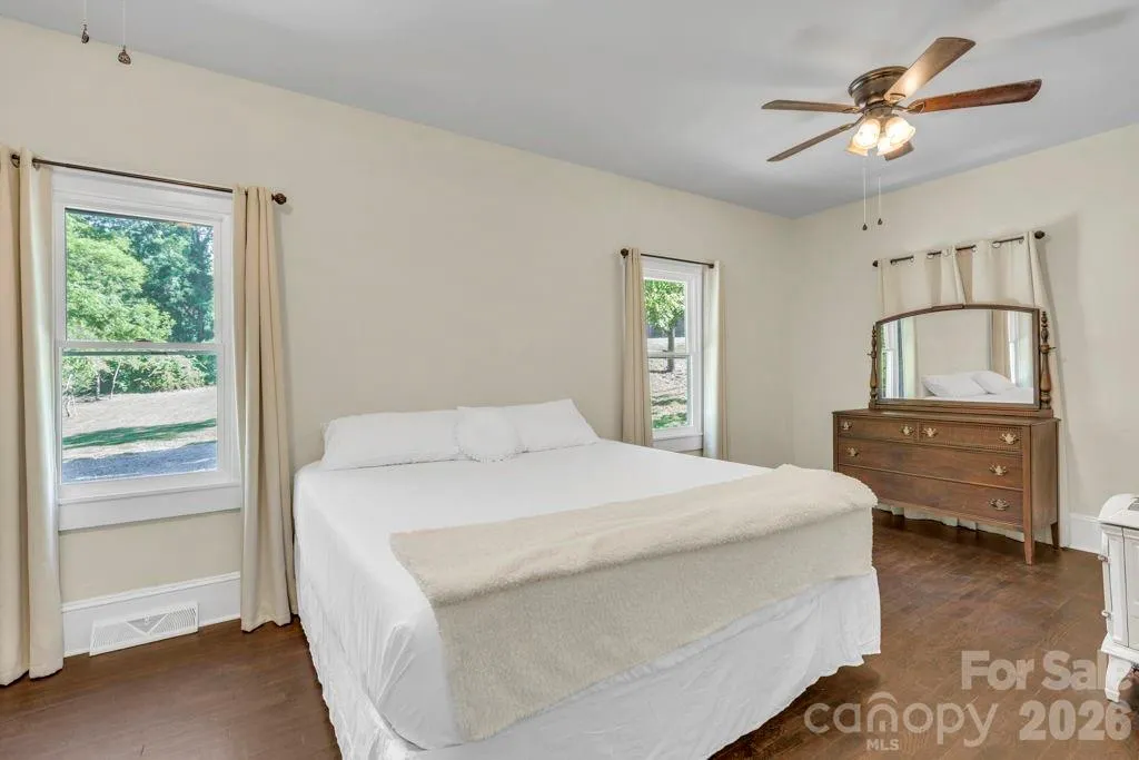 1415 Roan Road Spruce Pine NC 28777