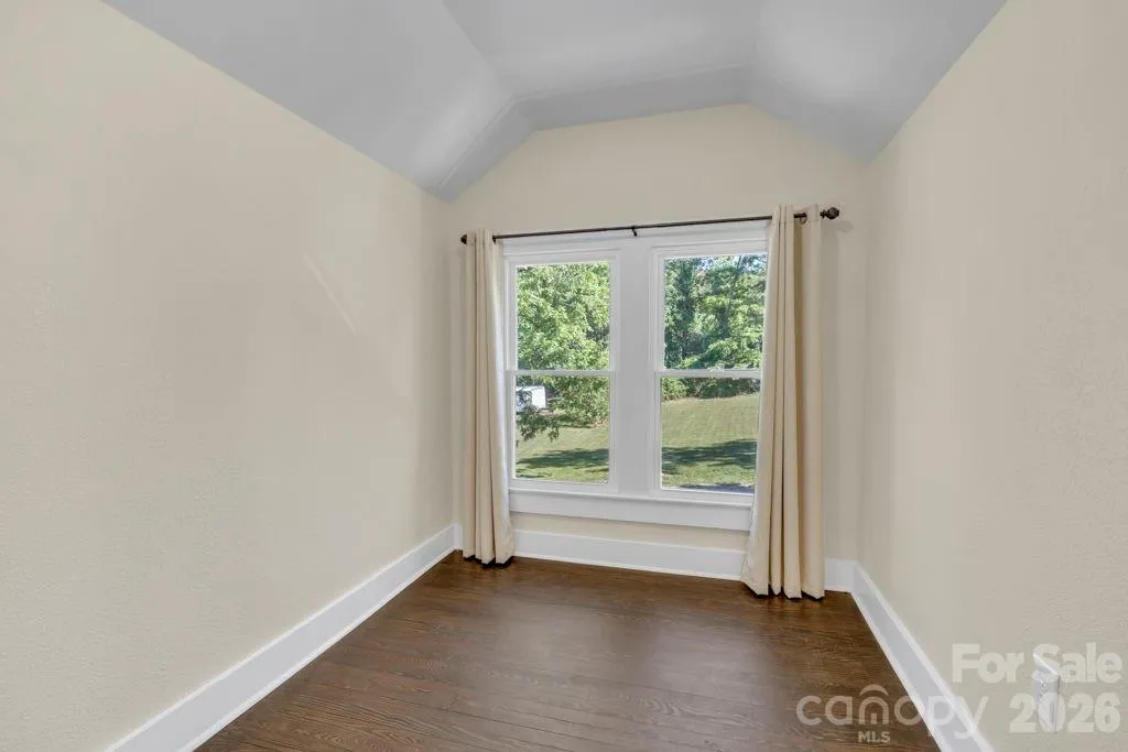 1415 Roan Road Spruce Pine NC 28777