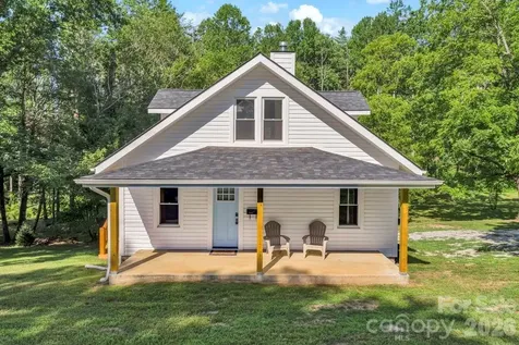 1415 Roan Road Spruce Pine NC 28777