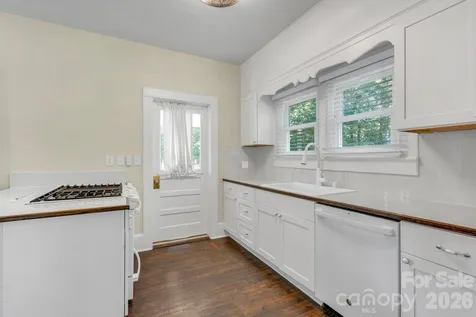 1415 Roan Road Spruce Pine NC 28777