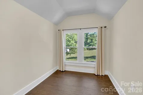 1415 Roan Road Spruce Pine NC 28777