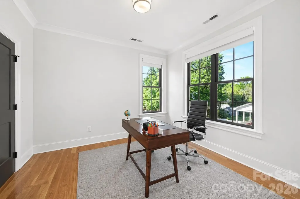 187 N Canterbury Road Charlotte NC 28211