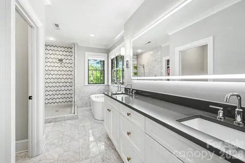 187 N Canterbury Road Charlotte NC 28211