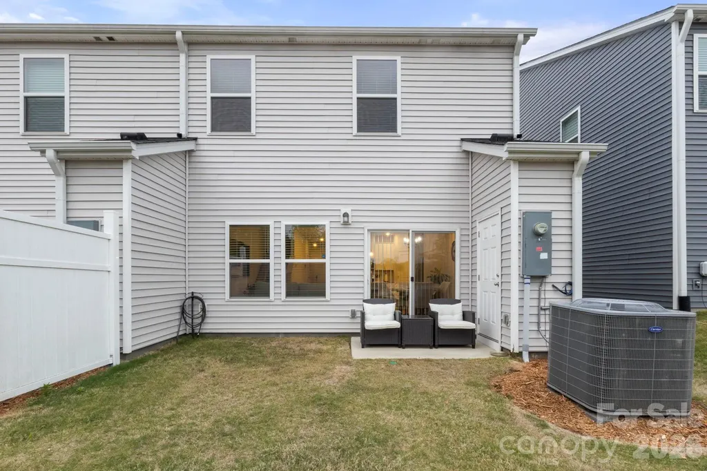 3045 Belstock Court Charlotte NC 28216