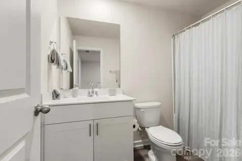 3045 Belstock Court Charlotte NC 28216