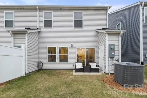 3045 Belstock Court Charlotte NC 28216