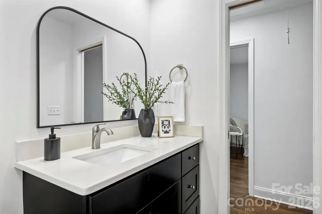 827 Spruce Street Charlotte NC 28203