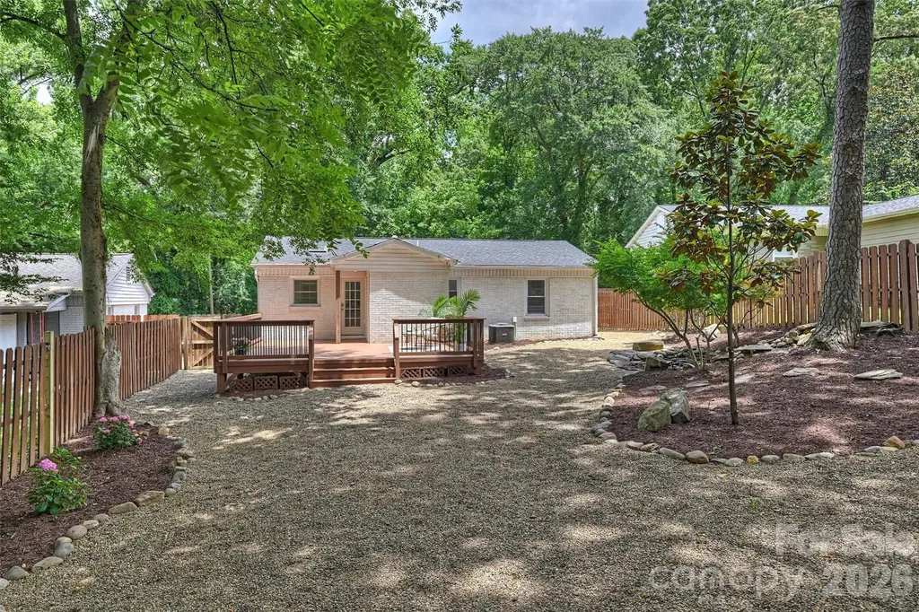 827 Spruce Street Charlotte NC 28203