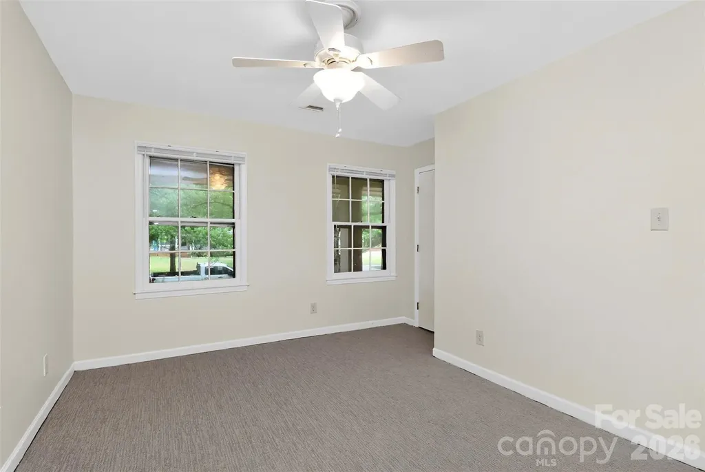 7007 Crossridge Road Charlotte NC 28214