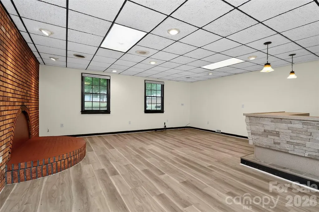7007 Crossridge Road Charlotte NC 28214