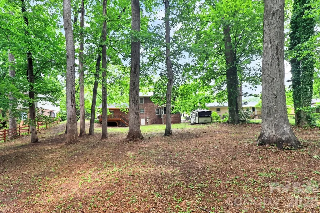 7007 Crossridge Road Charlotte NC 28214