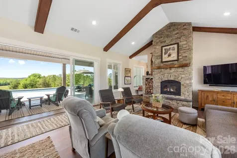 8088 Kays Drive York SC 29745