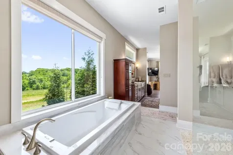 8088 Kays Drive York SC 29745