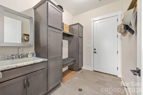 8088 Kays Drive York SC 29745